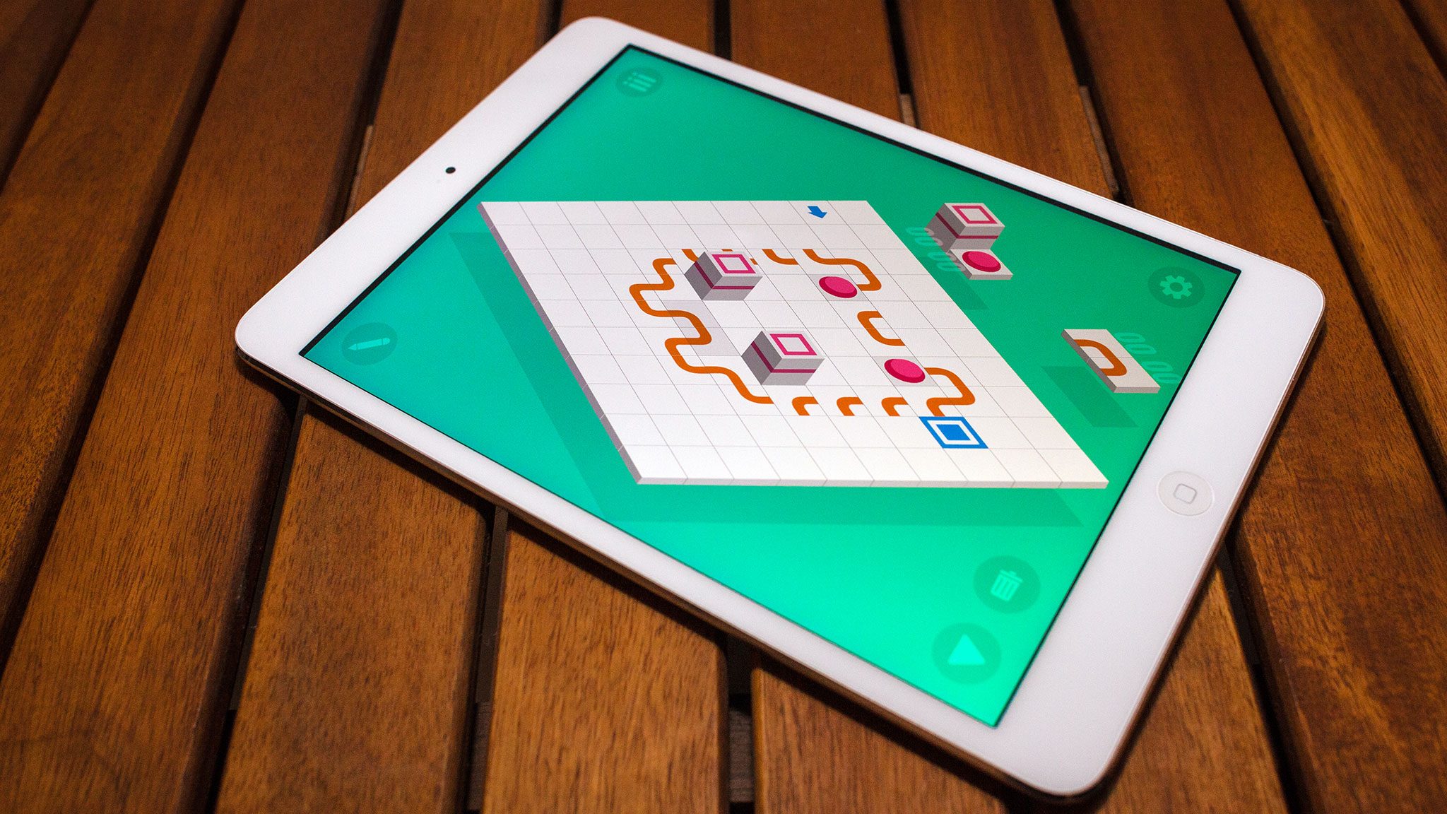 Socioball Rolls onto the App Store January 15th