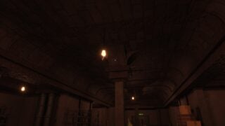Screenshot from DOORS Paradox showing a Shocker. It appeara as a lightbulb surrounded by a halo of yellow sparks.